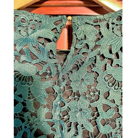 Elegant Forest Green Skirt Set by Jennifer Lopez Size 4 Perfect for Party - Picture 7 of 9